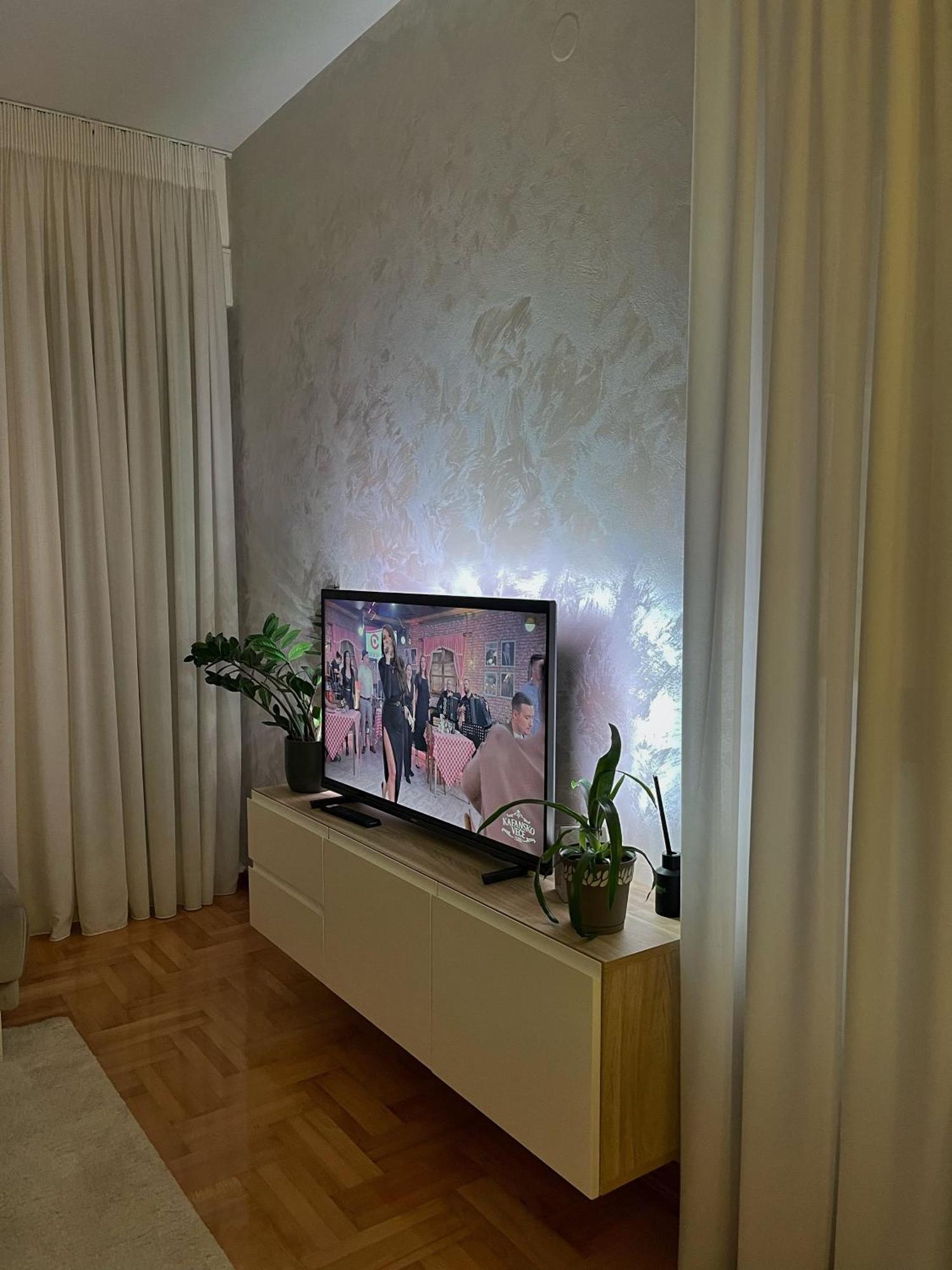 Monarh Apartment Bijeljina Bagian luar foto